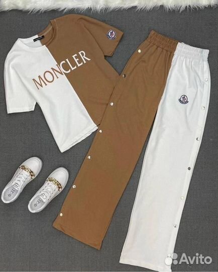 Модный костюм двойка