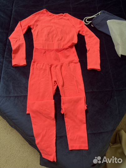 Спортивный костюм из коллекции base