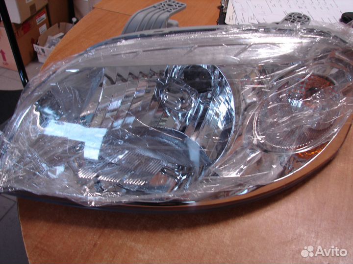 Фара правая эл.коректор lacetti (SDN/wagon) 2003