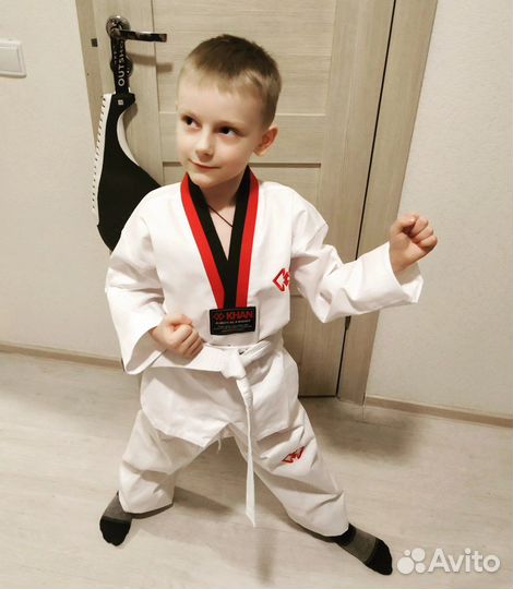 Форма для тхэквондо 120 - 122