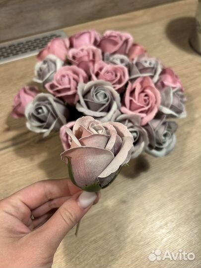 Розы из мыла