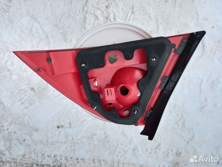 Фонарь задний