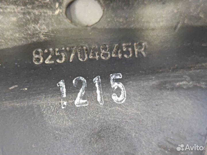 Ответная часть замка двери задняя правая Renault