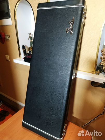 Гитара Fender Stratocaster 