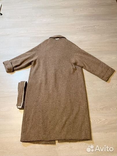 Шерстяное пальто Ushatava