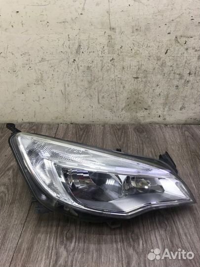 Фара передняя правая Opel Astra J хетчбэк 5-ти дв