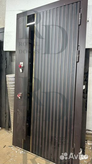 Стандартная входная дверь с терморазрывом