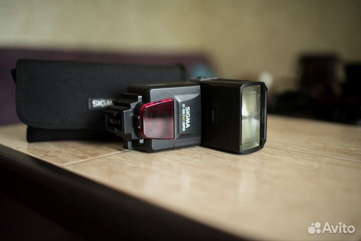 Фотовспышка Sigma EF-500 DG Super