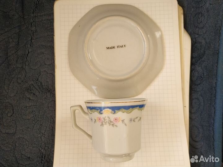 Кофейная чашка с блюдцем