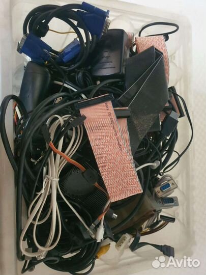 Провода,телефонный хлам