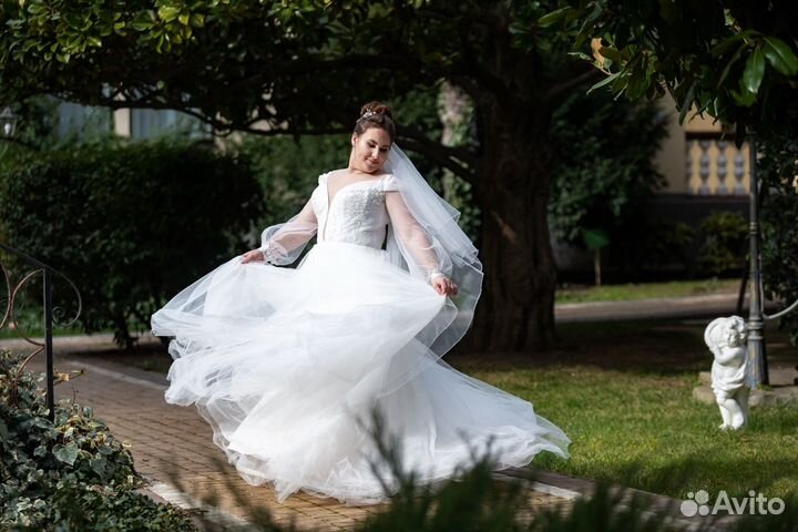 Свадебное платье 52-54