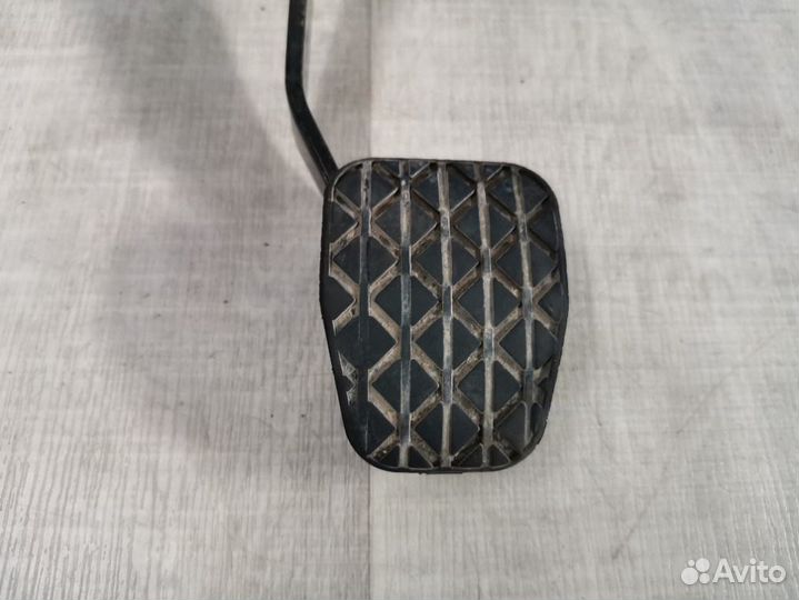 Педаль сцепления Mazda 3 BK 1.6 Z6 2006