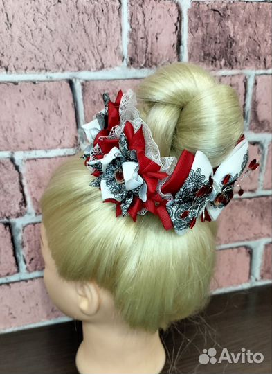 Украшение на гульку, пучок