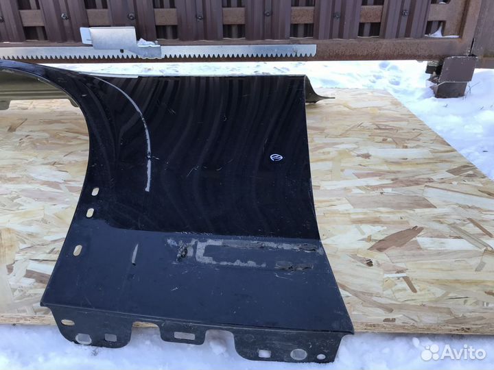 Крыло переднее левое Volvo V90 Cross Country