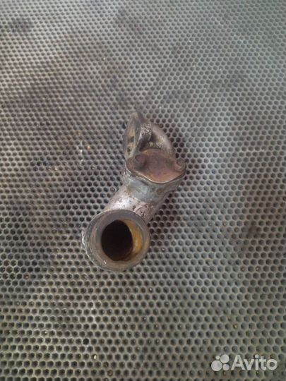 Патрубок охлаждения маз 5551 2005