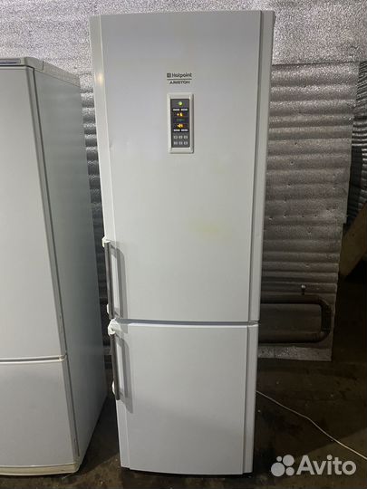 Холодильник Ariston с Гарантией