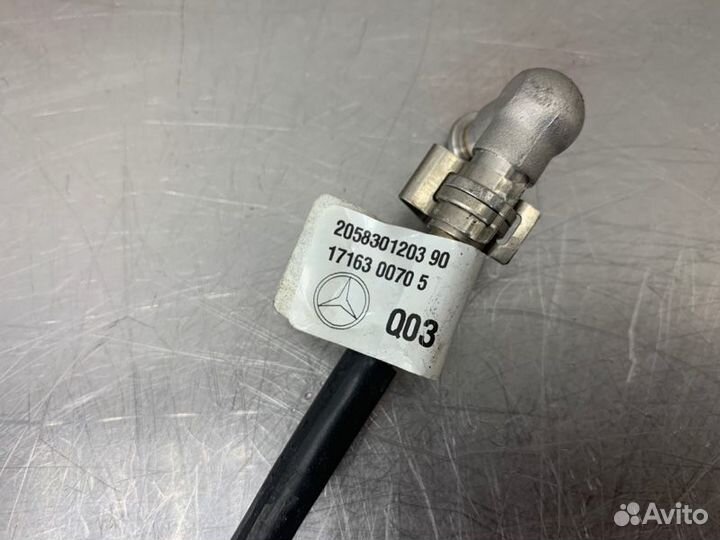 Патрубок (трубопровод, шланг) Mercedes C-Class