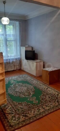 Комната 18 м² в > 9-к., 2/4 эт.