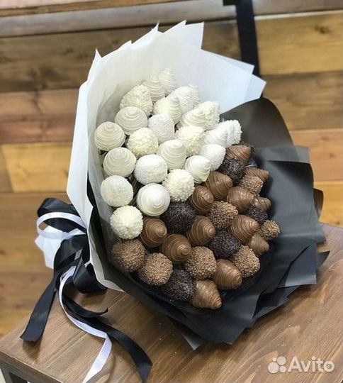 Букеты из клубники в шоколаде