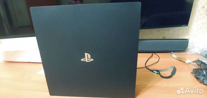 Playstation 4 Pro 1 терабайт 9.00 прошивайка