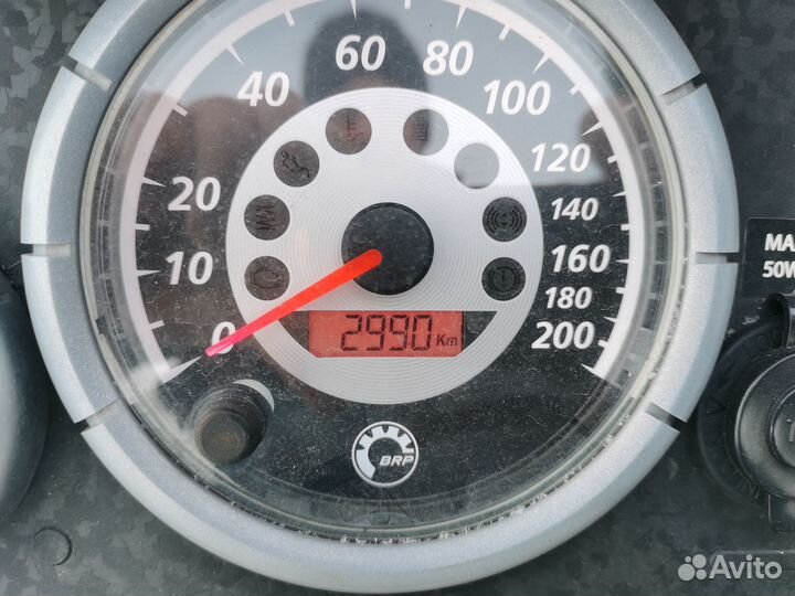 Снегоход BRP Ski-doo skandic Rotax 600