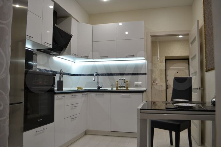 2-к. квартира, 56 м², 16/16 эт.