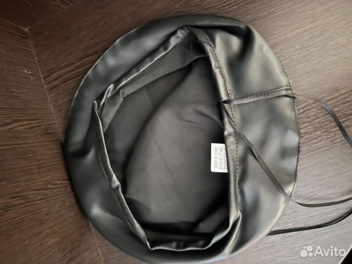 Берет черный