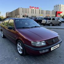 Volkswagen Passat 1.8 MT, 1995, 463 652 км, с пробегом, цена 375 000 руб.