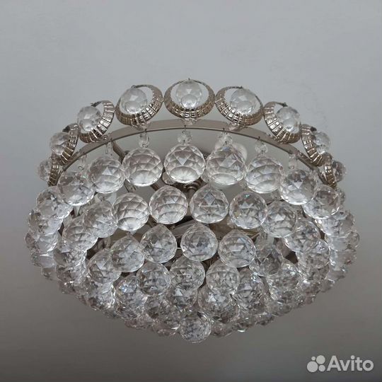 Люстра хрустальная потолочная