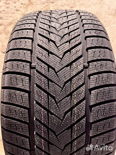 iLink SnowGripper II 285/45 R19 147U