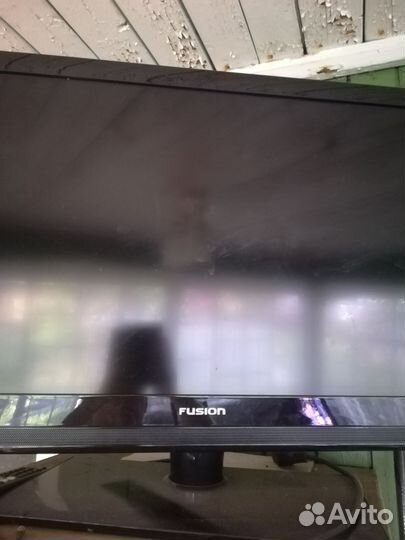 Телевизор Fusion 32 f 18 на запчасти