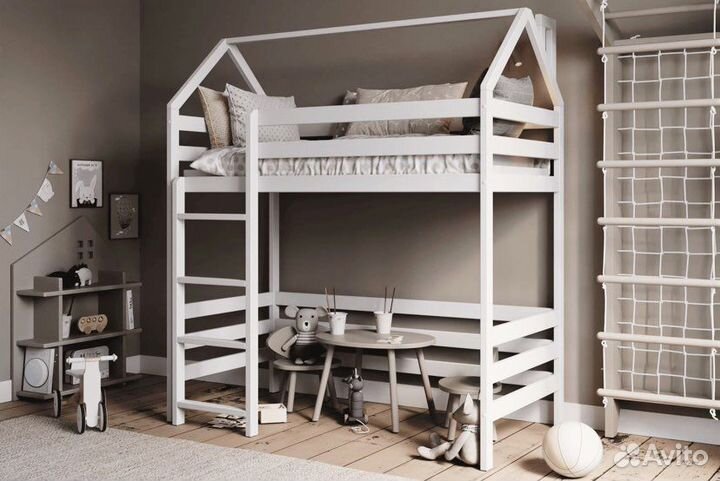 Детская кровать чердак с крышей