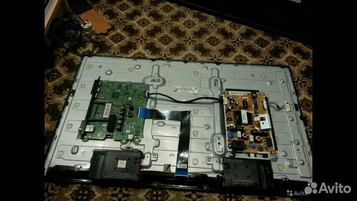 Телевизоры на запчасти или ремонт