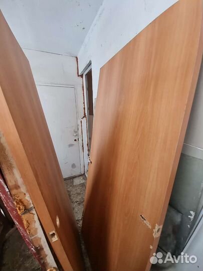 Двери межкомнатные бу разные