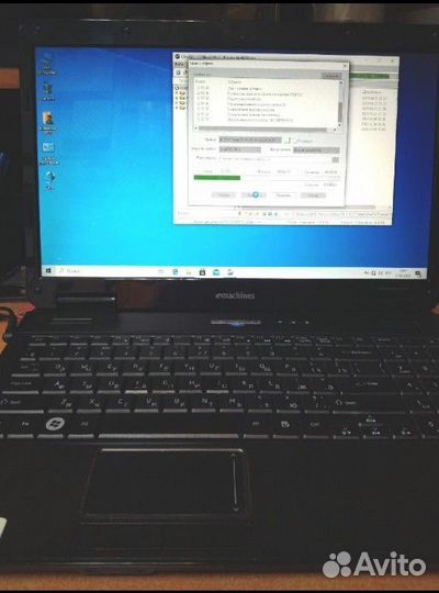 Ноутбук с SSD EMachines E525/2Gb/60Gb /Win 10 Lite