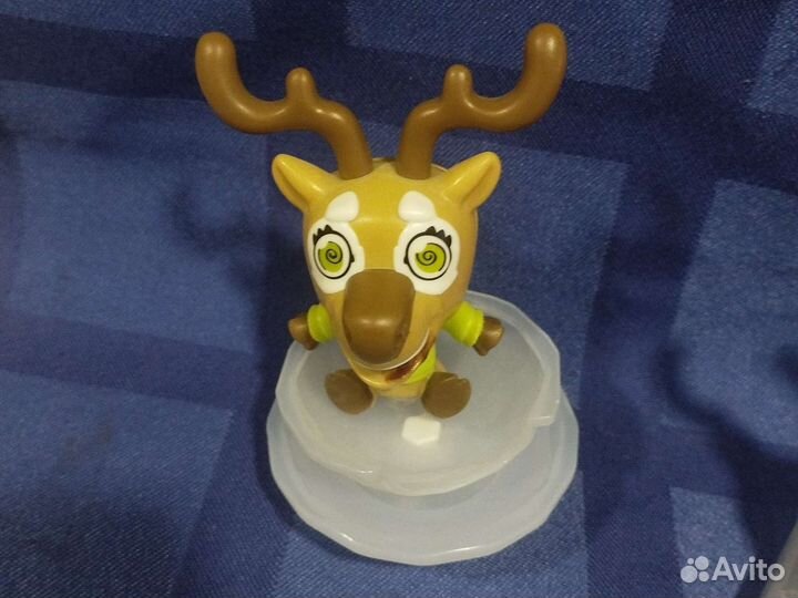 Новогодние олени