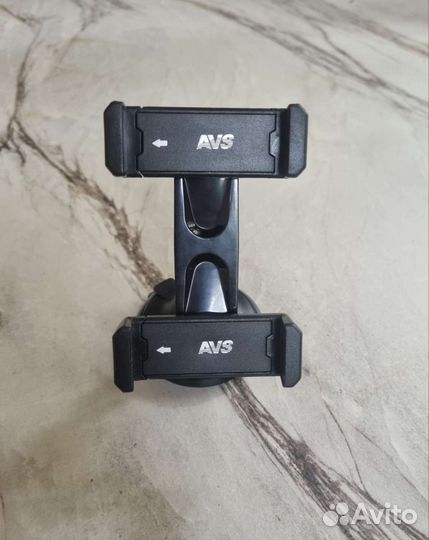 Кронштейн/держатель для телефона AVS в машину