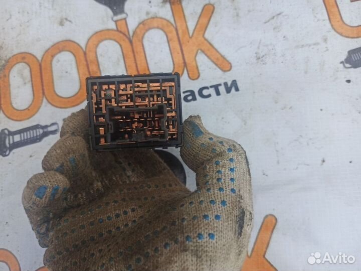 Кнопка регулировки зеркал Nissan X-Trail T30