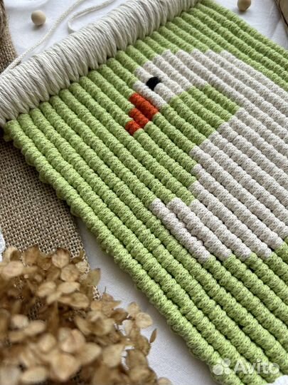 Настенное панно макраме для детей