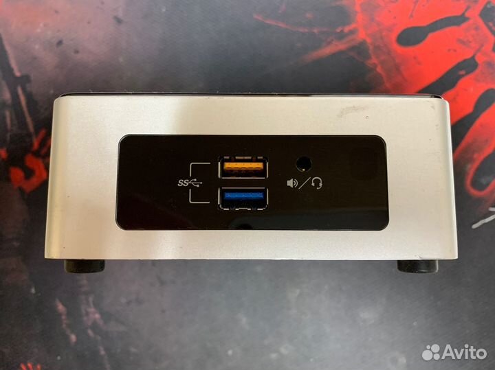 Неттоп Intel NUC NUC5cpyh 8/120