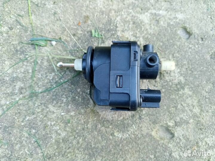 Электро корректор фар хендай Санта Фе