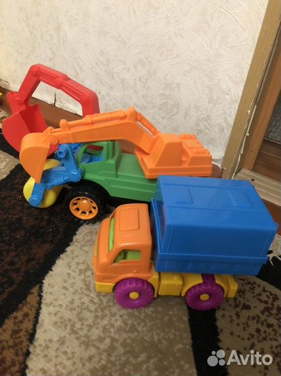 Детские игрушки