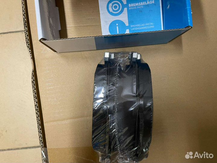 Колодки передние Skoda Octavia A7 Zekkert