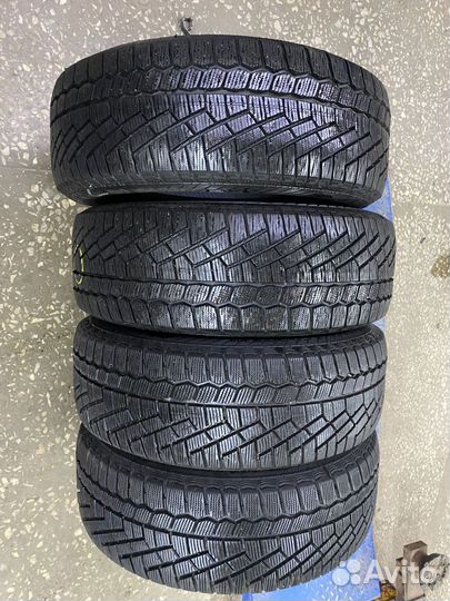 Gislaved Soft Frost 2 205/60 R16 27N