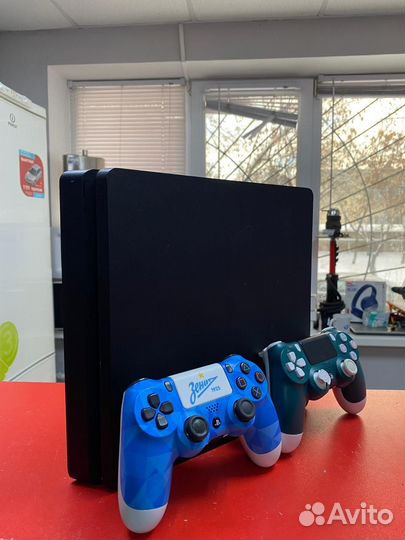 Игровая приставка Sony PlayStation 4 Slim 1тб