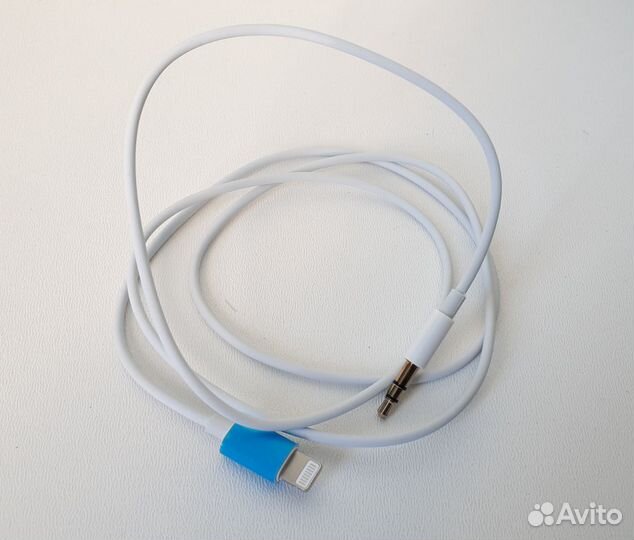 Кабель Lightning - Jack3.5