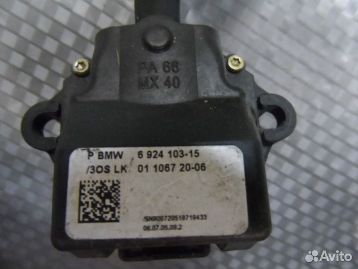 Переключатель подрулевой света-поворотников Bmw