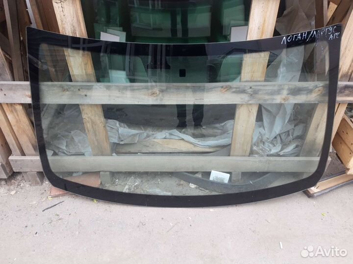 Лобовое стекло на renault logan 2 бу
