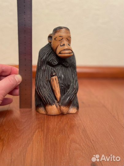 Статуэтка обезьяна деревянная из Африки