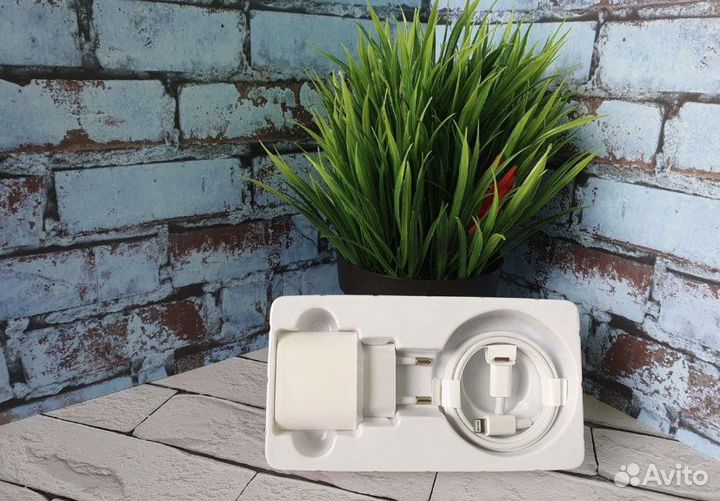 Зарядка на iPhone (20W, type-c, USB-C to lighting)